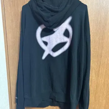 NiziU 후드티 팝업