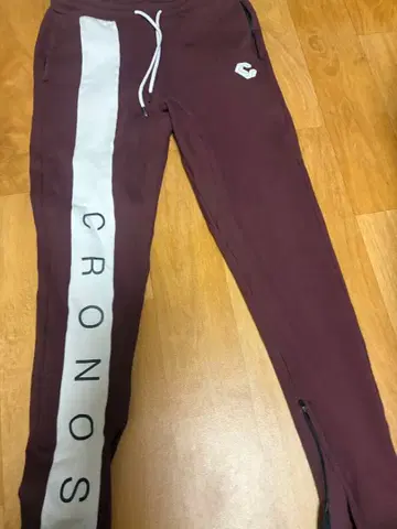 CRONOS 조거 팬츠 버건디