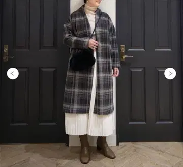 멜랑크루쥬 라이트 니트 코트