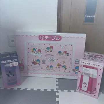 [산리오 뽑기] 키키라라 리틀트윈스타 테이블 덤 2개