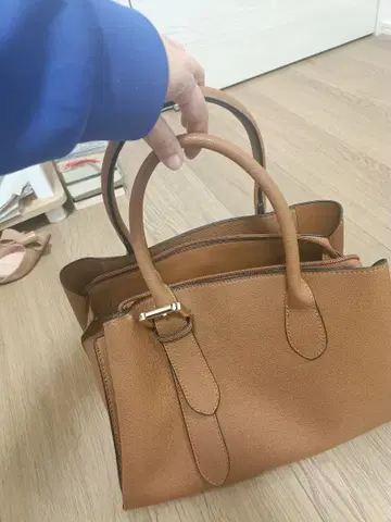 fifth 브라운 가죽풍 핸드백