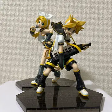 카가미네 린 렌 1/8 피규어 세트