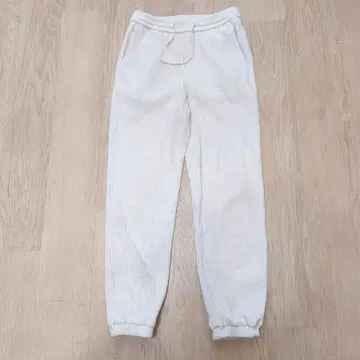 AMOMENT 화이트 조거 팬츠