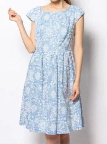 TOCCA 토카 PASSISTA 꽃무늬 자수 원피스