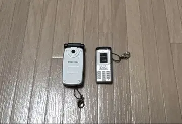 미니어처 폴더폰 모바일 피규어 컬렉션