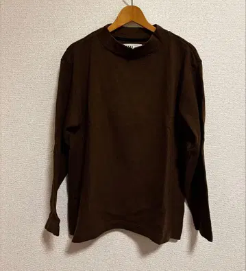 MHL. 니트 맨투맨