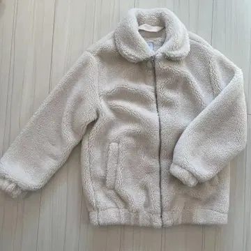 [ 새상품급 ] Bershka 플리스 자켓 M 사이즈 아이보리