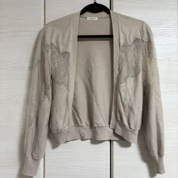 FRAI ID 프레이 아이디 가디건 여성용 화이트 상의