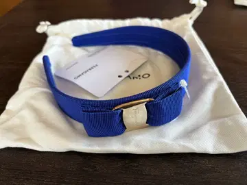 FERRAGAMO 블루 리본 머리띠