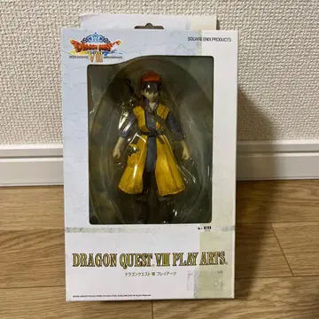 드래곤 퀘스트 VIII 플레이아츠 피규어 No.1 주인공