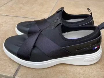 르꼬끄 스포르티브 블랙 스니커즈