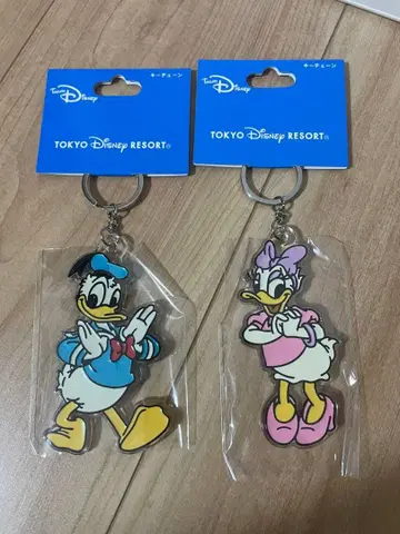 도날드 데이지 키체인 키링 2개 세트