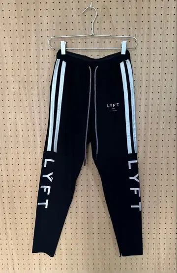 LYFT 조거 팬츠 리프트 사이드 라인 블랙 초기 트레이닝