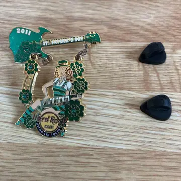 Hard Rock Cafe 2011 세인트 패트릭스 데이 핀 배지