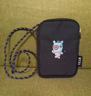 숄더 폰 백 russet 러셋 BT21 BTS