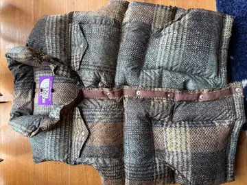 THE NORTH FACE 체크 무늬 다운 베스트