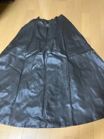 새상품 여성용 L 인조 가죽 플레어 스커트 에드윈 브라운 속기모