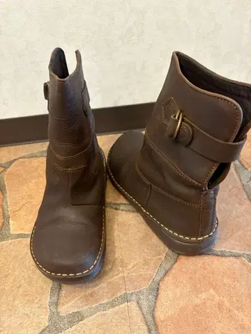 버켄스탁 footprints hickory 23cm