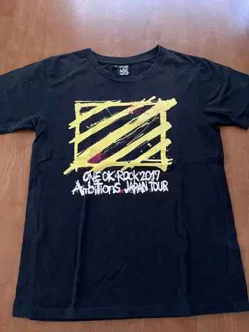 ONE OK ROCK 2017 티셔츠 L 사이즈