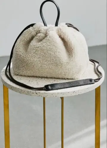 새상품 택 포함 러셋 보아백 백