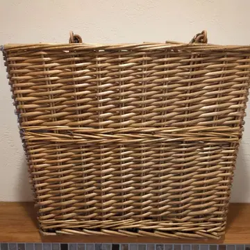 라탄 소재 대용량 바스켓백 보냉 기능 포함