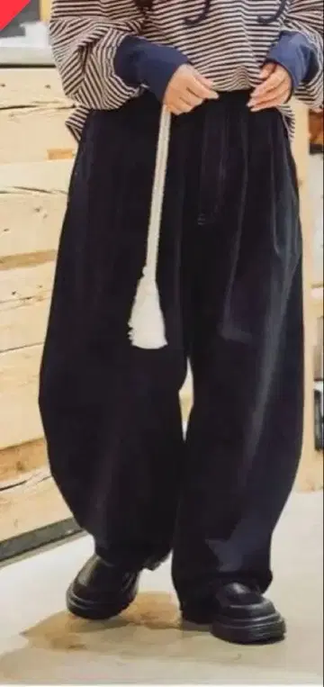 Make stuff '25 멤버 포왓토 마린 턱 팬츠