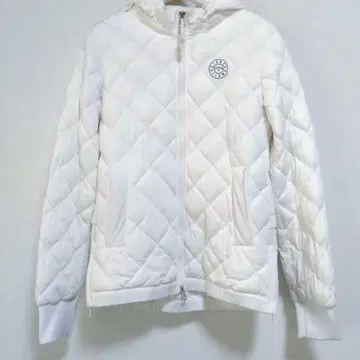 Callaway 화이트 퀼팅 다운 자켓