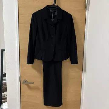 DKNY 수트 상하의 세트 블랙