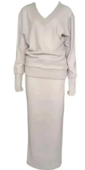 뮤즈 바이 리모 니트 셋업 그레이지 타이트