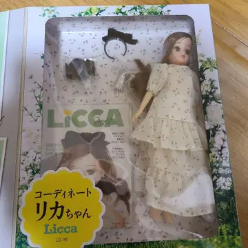 16. 리카짱 베리 콜라보 1 개봉품