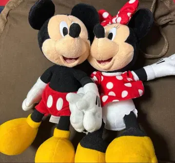 디즈니 미키&미니 손잡은 봉제 인형