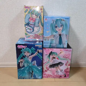 하츠네 미쿠 피규어 4개 세트 birthday 프로세카