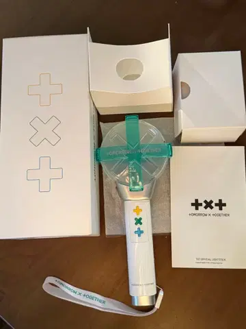 TOMORROW X TOGETHER MOA봉 응원봉