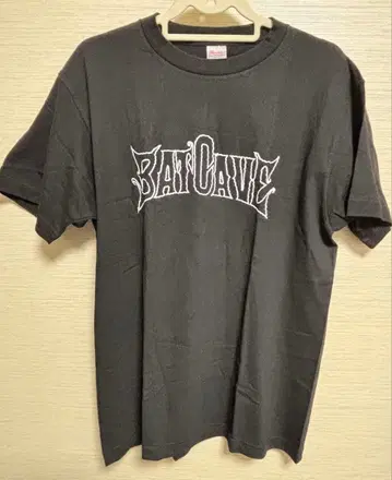 BAT CAVE 배트 케이브 티셔츠 L 사이즈