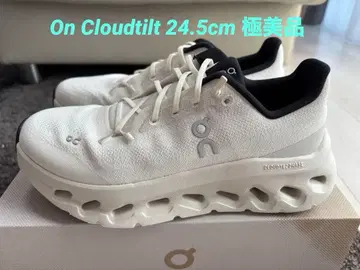 On Cloudtilt 화이트 스니커즈 24.5cm