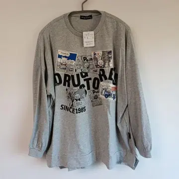 drug stores 긴팔 T셔츠