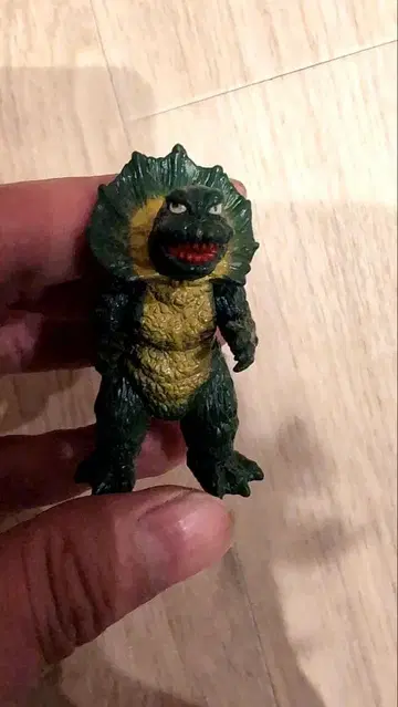 지라우스 미니 피규어 레트로