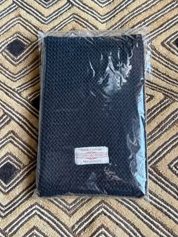 At Last 레드 크로스 내로우