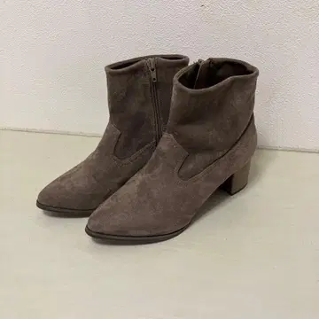 스웨이드 지퍼 달린 숏부츠 그레이 베이지 박스 있음