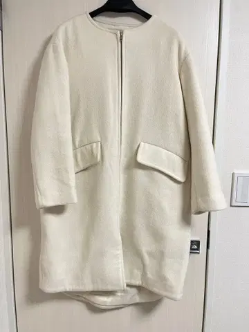 Spick and Span 아이보리 롱 코트