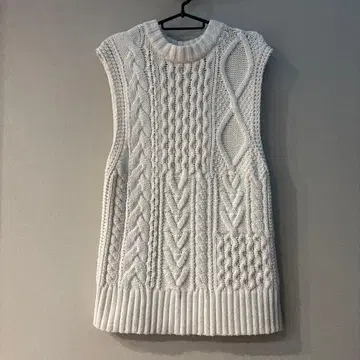 MACPHEE 나일론 울 케이블 니트 베스트 화이트 아이보리
