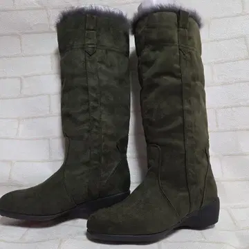 카키 스웨이드 롱 부츠 23.5EEEE 새상품급