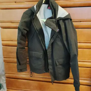 X-girl 블랙 후드 부착 마운틴 파카