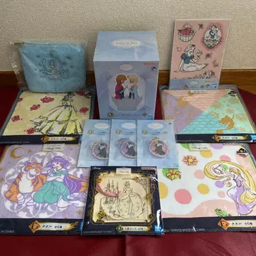 제일복권 디즈니 프린세스 아나와 눈의 여왕 피규어 외 11점