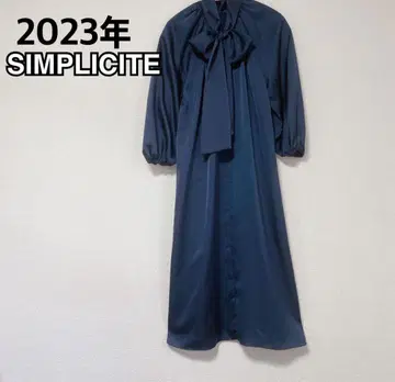 2023 새상품급 심플리시떼 새틴 보타이 롱 원피스 네이비 F(410