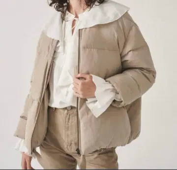 Mila Owen 니시카와 업사이클 다운 자켓 베이지 밑단 리본