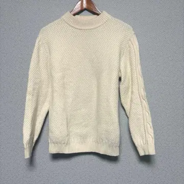 STILL BY HAND 스틸바이핸드 화이트 니트 사이즈 46