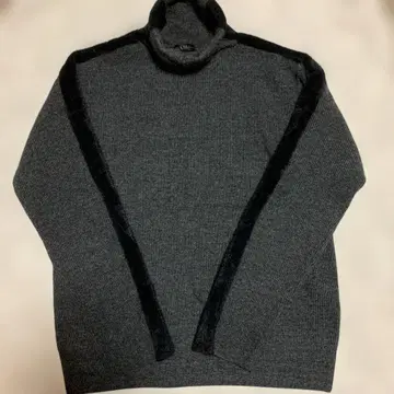 ( 새상품급 ) 터틀넥 스웨터