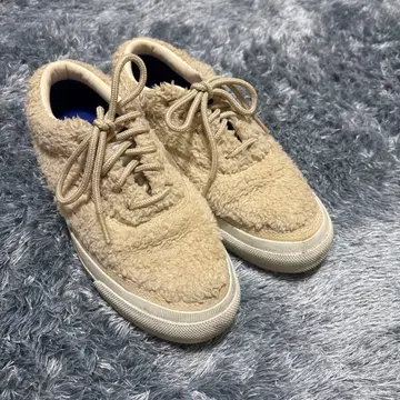 컨버스 보아 스니커즈 24cm