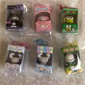 산리오 캐릭터즈 초코박스 쿠로미 마이멜로디 시나몬 포차코